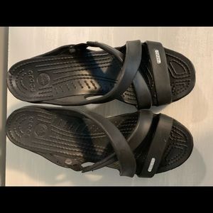 Black Croc Heel Size 8W